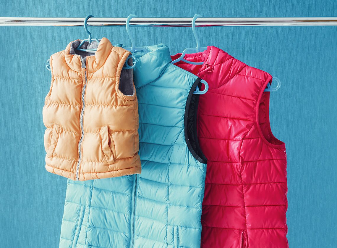 Secrets of handwashing and gentle drying of the down jacket